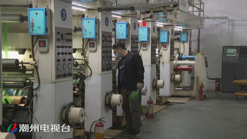 印刷厂提前复产显示器件包装袋，员工获3倍工资保障口罩生产链